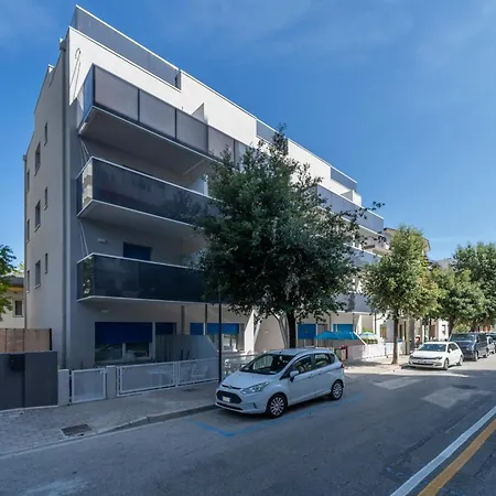 Beach&sun A Lignano Apartman